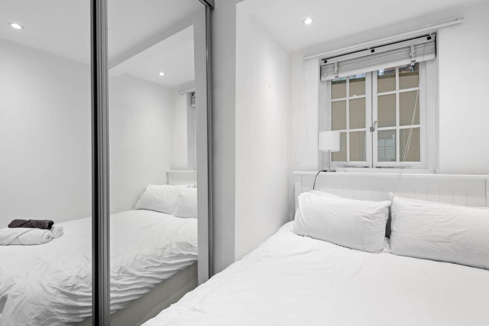 Apartament Londwell, Sloane Square & Belgravia Private Terrace Boutique *